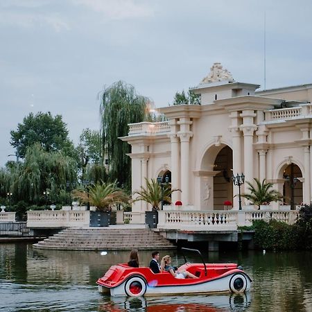 Hotel Venecia Palace Michałowice Kültér fotó